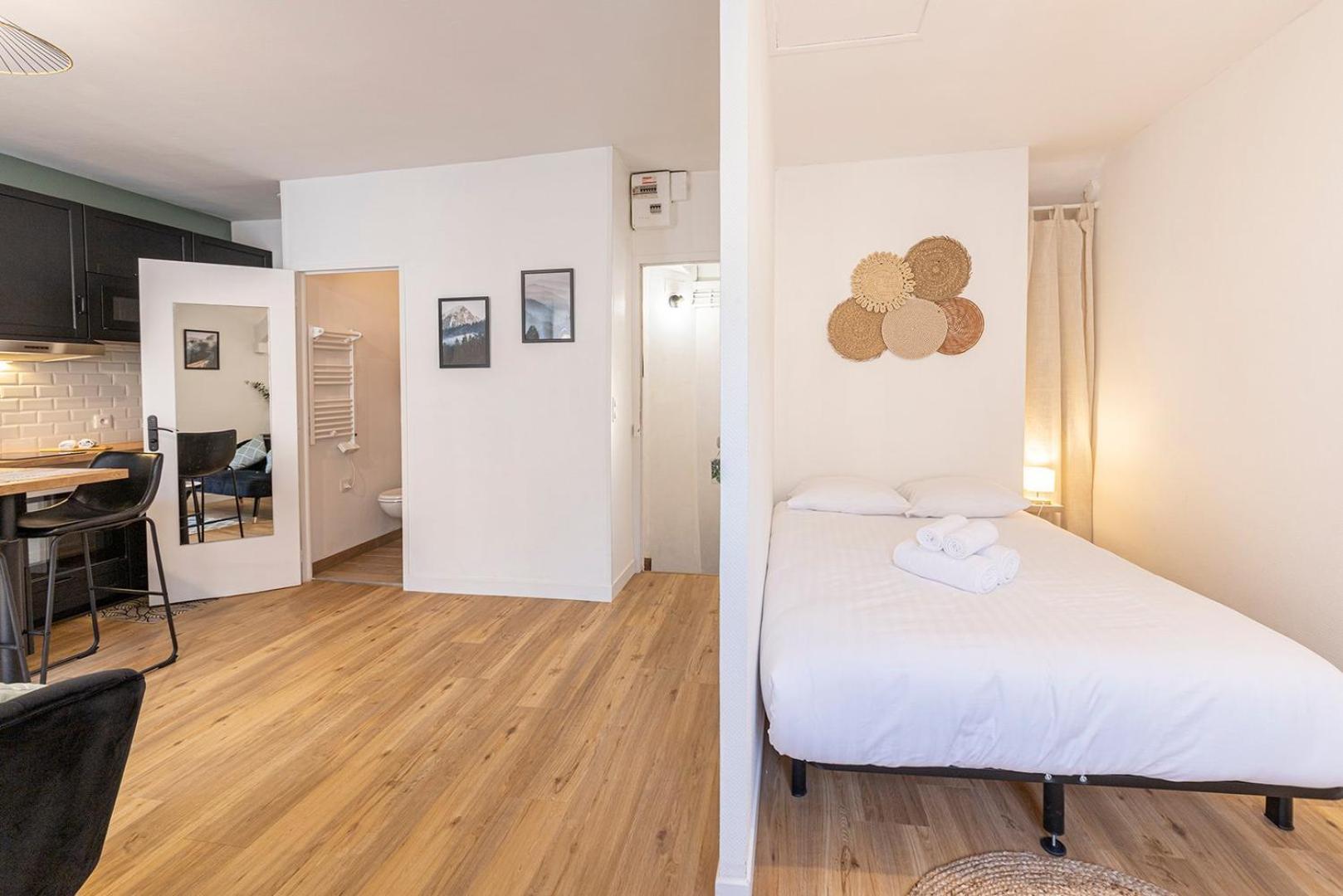 Coquelin - Joli Appartement Renove Rennes Eksteriør billede