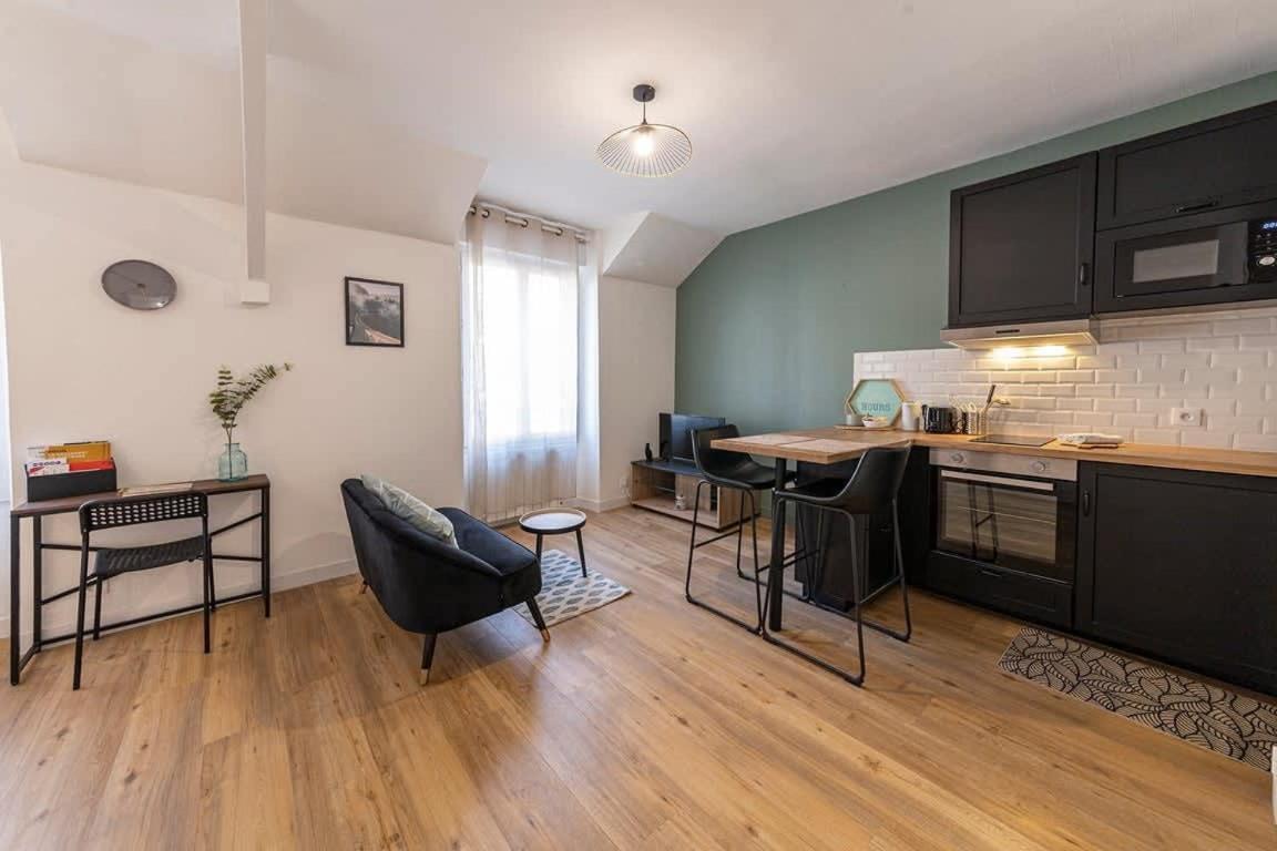 Coquelin - Joli Appartement Renove Rennes Eksteriør billede