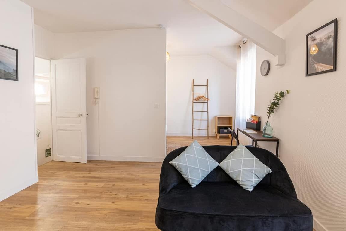 Coquelin - Joli Appartement Renove Rennes Eksteriør billede